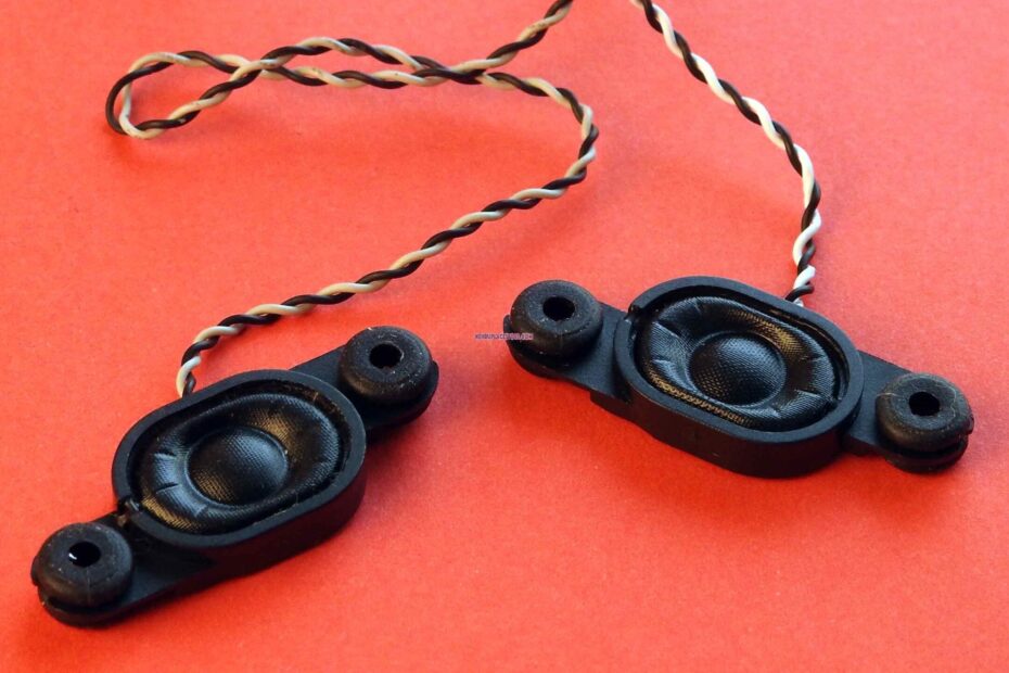 Speaker laptop Jual dan jasa pasang speaker laptop yang rusak seperti tidak ada suara (tapi ada suara jika menggunakan earphone), suara kresek, sember, pecah.